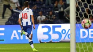 andre_silva_fcporto_estoril_04