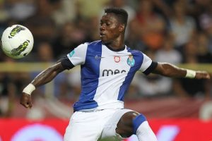 FUTEBOL - Atsu durante o jogo FC Porto - Academica, referente a Supertaca Candido de Oliveira. Estadio Municipal de Aveiro. Sabado, 11 de Agosto de 2012. (ASF/PAULO ESTEVES)