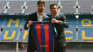 andre-gomes-barcelona-josep-maria-bartomeu_3767232