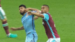 sergio-aguero-winston-reid-manchester-city-west-ham-clash_3774733