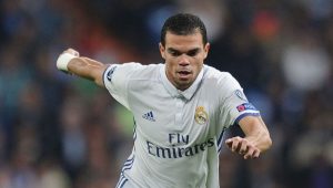 Real Madrid CF v Legia Warszawa - UEFA Champions League