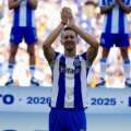 OFICIAL: Luuk de Jong deixa FC Porto