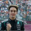Russell volta ao 1.º lugar da grelha