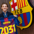 Gordon surpreendeu na apresentação do Barcelona com um excelente castelhano