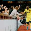 Tottenham deixa lugares de descida
