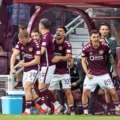 Rangers garante goleador do Hearts