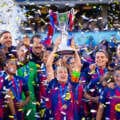 Barcelona de Kika Nazareth conquista Champions feminina com goleada