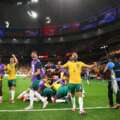 Austrália começa em grande
