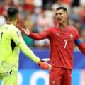 Ronaldo aponta falha a Diogo Costa no golo do Congo… e guarda-redes do FC Porto não gostou