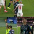 Almiron é o 1.º jogador a ser expulso por tapar a boca mas Turquia não aproveita e está fora do Mundial
