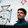 “Sou o mais bonito do Mundial? Não é nada de admiração e nem é tema no balneário porque é unânime»
