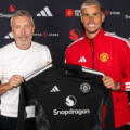 OFICIAL: Manchester United apresenta guarda-redes