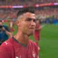 Como é que um jogador que tem uma relação tão má com a bola pode estar entre os melhores de sempre?
