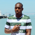 Ba diz que se juntou a um dos melhores clubes do Mundo e descreve-se como jogador