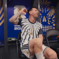 São mesmo uma família! Messi estourado e todos a cantar: «Quero a 4.ª estrela»