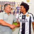 OFICIAL: Nacional apresenta mais três reforços