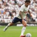 Tottenham volta a perder