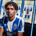 OFICIAL: Souza reforça FC Porto por empréstimo sem opção de compra