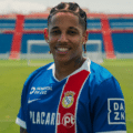 OFICIAL: Alverca aposta em André Vidigal e central do Crystal Palace