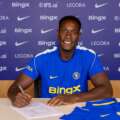 OFICIAL: Welbeck no Chelsea