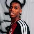 OFICIAL: Eintracht Frankfurt contrata internacional nigeriano por 9 ME