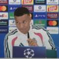 “Imitar Ronaldo? França nunca me deixará jogar até aos 41 anos…”