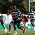 Sporting empata frente ao Galatasaray com golo antes do meio campo no último segundo