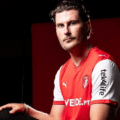 Jonas Wind salva SC Braga; Estoril tinha desperdiçado 1-0 cantado e ainda ficou reduzido a 10; Rio Ave e Estrela protagonizaram duelo com 6 golos; Moreirense regressou às vitórias