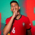 Os 10 melhores laterais direitos na atualidade