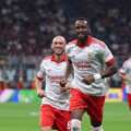 Benfica domina em Milão com os ‘suplentes’; Criticados Lukebakio e Kaminski marcaram; El Karouani assistiu; Trubin disse presente; Banjaqui também se destacou; Amorim está cada vez mais apertado