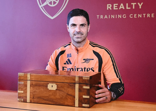Mikel Arteta renova contrato com o Arsenal até 2030